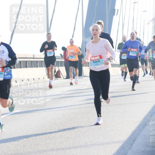 03.10.2025 - Köhlbrandbrückenlauf Strokosch-Dieckow http://msf.ph/oto/9101347 03.10.2025 09:20:52 Position 1 2879, 1251 meine-sportfotos.de