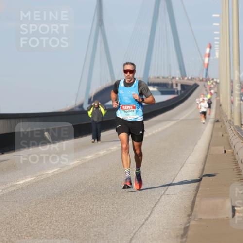 03.10.2025 - Köhlbrandbrückenlauf Lena Gebhardt http://msf.ph/oto/9101423 03.10.2025 09:36:37 Position 2  meine-sportfotos.de