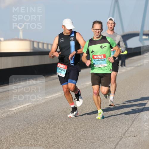 03.10.2025 - Köhlbrandbrückenlauf Lena Gebhardt http://msf.ph/oto/9101964 03.10.2025 09:37:07 Position 2 3463, 2702 meine-sportfotos.de