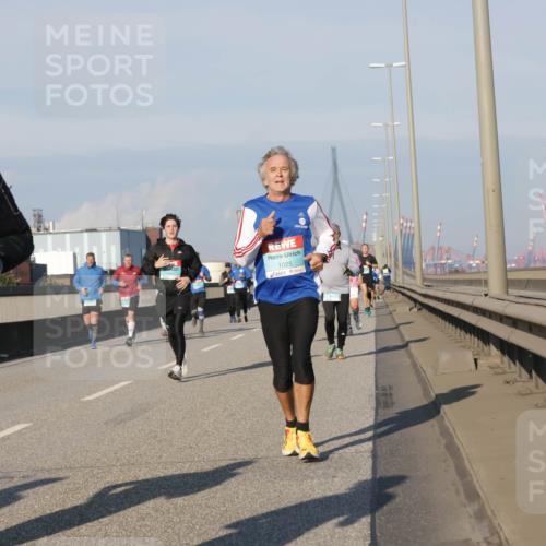 03.10.2025 - Köhlbrandbrückenlauf Jannik Wohlers http://msf.ph/oto/9102328 03.10.2025 09:49:28 Position 3 1353, 1025 meine-sportfotos.de
