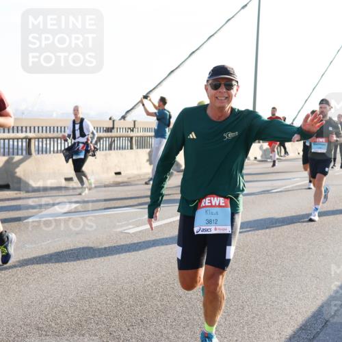 03.10.2025 - Köhlbrandbrückenlauf Strokosch-Dieckow http://msf.ph/oto/9102388 03.10.2025 09:24:01 Position 1 1309, 3812 meine-sportfotos.de