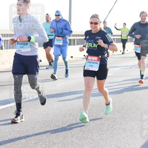 03.10.2025 - Köhlbrandbrückenlauf Strokosch-Dieckow http://msf.ph/oto/9102543 03.10.2025 09:24:36 Position 1 3066, 3067, 1328, 50, 1092 meine-sportfotos.de