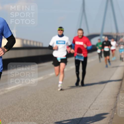 03.10.2025 - Köhlbrandbrückenlauf Lena Gebhardt http://msf.ph/oto/9103619 03.10.2025 09:38:08 Position 2 1057 meine-sportfotos.de