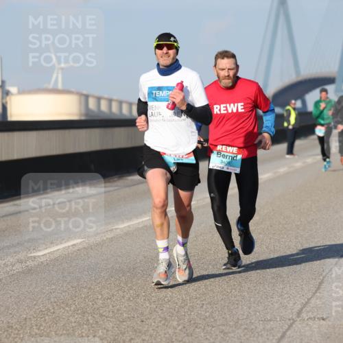 03.10.2025 - Köhlbrandbrückenlauf Lena Gebhardt http://msf.ph/oto/9103647 03.10.2025 09:38:09 Position 2 3401 meine-sportfotos.de
