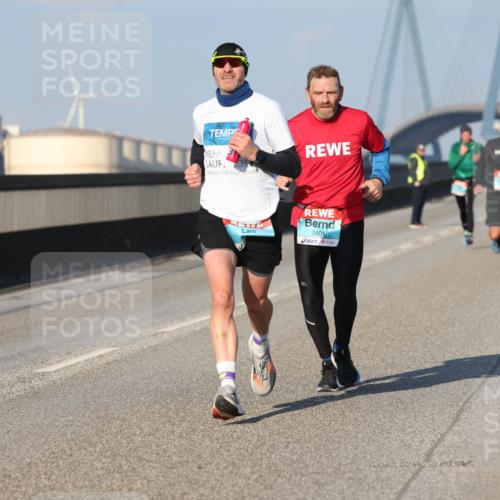 03.10.2025 - Köhlbrandbrückenlauf Lena Gebhardt http://msf.ph/oto/9103661 03.10.2025 09:38:09 Position 2 3401 meine-sportfotos.de