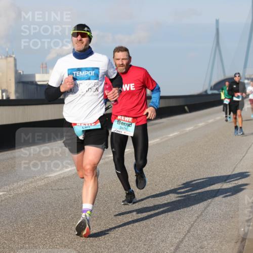 03.10.2025 - Köhlbrandbrückenlauf Lena Gebhardt http://msf.ph/oto/9103732 03.10.2025 09:38:11 Position 2 3401 meine-sportfotos.de
