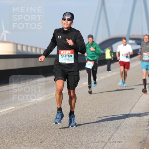03.10.2025 - Köhlbrandbrückenlauf Lena Gebhardt http://msf.ph/oto/9103841 03.10.2025 09:38:14 Position 2 1, 1034 meine-sportfotos.de