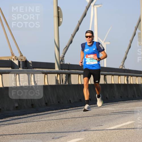 03.10.2025 - Köhlbrandbrückenlauf Strokosch-Dieckow http://msf.ph/oto/9104112 03.10.2025 09:28:26 Position 2 3247 meine-sportfotos.de