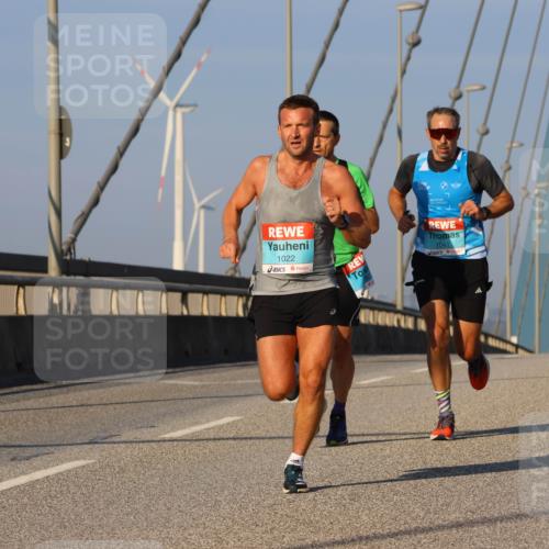 03.10.2025 - Köhlbrandbrückenlauf Strokosch-Dieckow http://msf.ph/oto/9105001 03.10.2025 09:32:06 Position 2 1022, 1041 meine-sportfotos.de