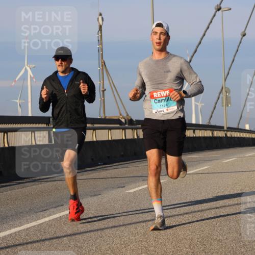 03.10.2025 - Köhlbrandbrückenlauf Strokosch-Dieckow http://msf.ph/oto/9105231 03.10.2025 09:32:46 Position 2 1174 meine-sportfotos.de