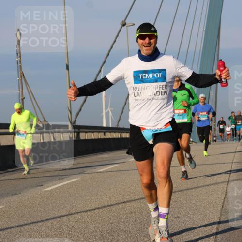 03.10.2025 - Köhlbrandbrückenlauf Strokosch-Dieckow http://msf.ph/oto/9105547 03.10.2025 09:33:20 Position 2  meine-sportfotos.de
