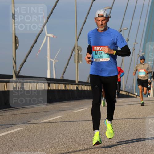 03.10.2025 - Köhlbrandbrückenlauf Strokosch-Dieckow http://msf.ph/oto/9105588 03.10.2025 09:33:24 Position 2 1057 meine-sportfotos.de