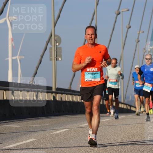 03.10.2025 - Köhlbrandbrückenlauf Strokosch-Dieckow http://msf.ph/oto/9105826 03.10.2025 09:34:06 Position 2 1012 meine-sportfotos.de