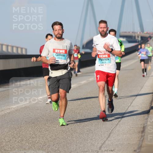 03.10.2025 - Köhlbrandbrückenlauf Lena Gebhardt http://msf.ph/oto/9106113 03.10.2025 09:39:15 Position 2 2933, 9, 3618, 7 meine-sportfotos.de