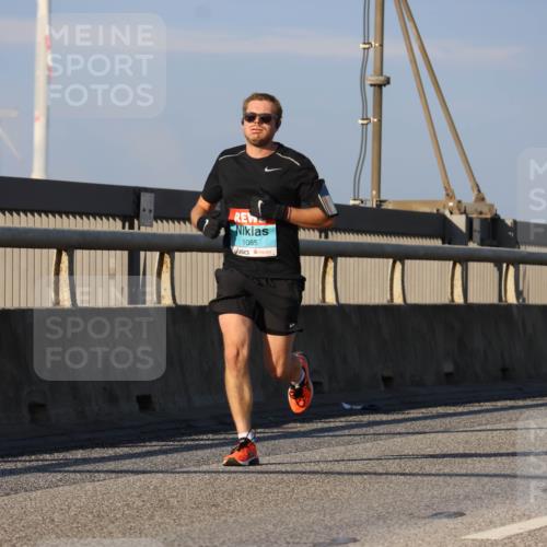 03.10.2025 - Köhlbrandbrückenlauf Strokosch-Dieckow http://msf.ph/oto/9106706 03.10.2025 09:35:50 Position 2 1085 meine-sportfotos.de