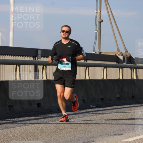 03.10.2025 - Köhlbrandbrückenlauf Strokosch-Dieckow http://msf.ph/oto/9106713 03.10.2025 09:35:50 Position 2 1085 meine-sportfotos.de
