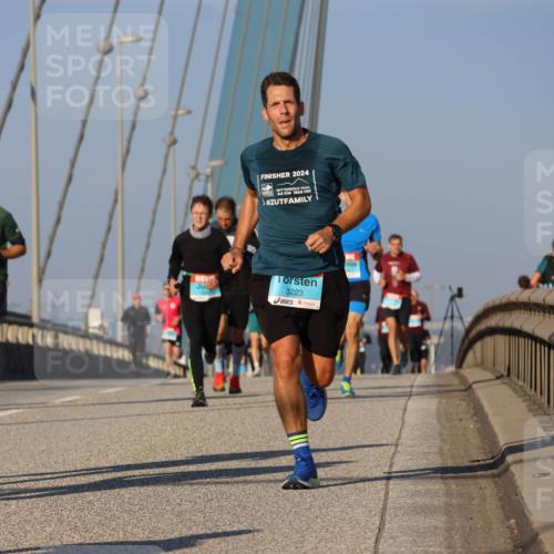03.10.2025 - Köhlbrandbrückenlauf Strokosch-Dieckow http://msf.ph/oto/9107029 03.10.2025 09:36:25 Position 2 1069, 2024, 3223 meine-sportfotos.de