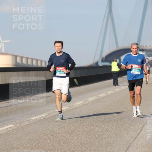 03.10.2025 - Köhlbrandbrückenlauf Lena Gebhardt http://msf.ph/oto/9107117 03.10.2025 09:39:43 Position 2  meine-sportfotos.de