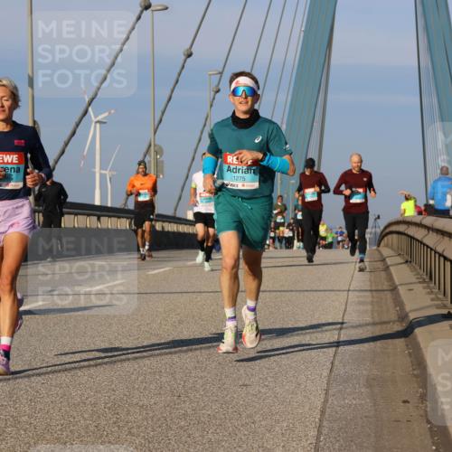 03.10.2025 - Köhlbrandbrückenlauf Strokosch-Dieckow http://msf.ph/oto/9107233 03.10.2025 09:36:44 Position 2 1275 meine-sportfotos.de