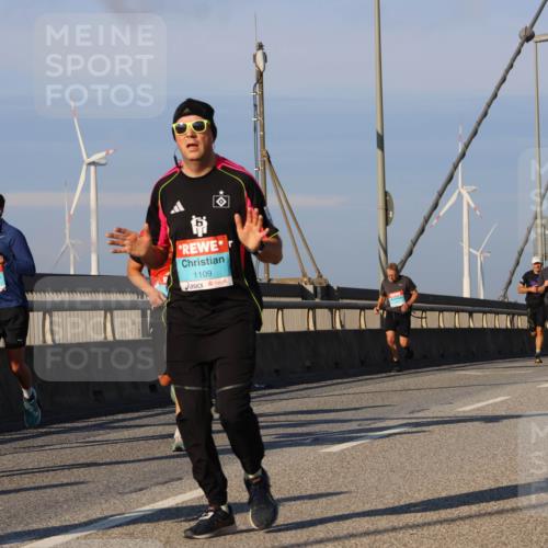 03.10.2025 - Köhlbrandbrückenlauf Strokosch-Dieckow http://msf.ph/oto/9108554 03.10.2025 09:39:10 Position 2 3794, 1109 meine-sportfotos.de