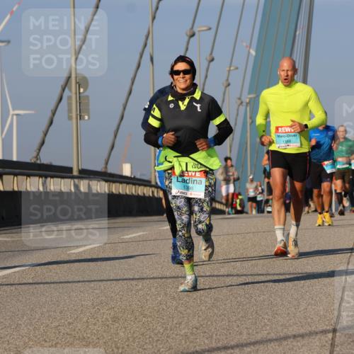 03.10.2025 - Köhlbrandbrückenlauf Strokosch-Dieckow http://msf.ph/oto/9108667 03.10.2025 09:39:23 Position 2 1398, 1168 meine-sportfotos.de