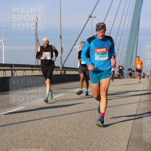 03.10.2025 - Köhlbrandbrückenlauf Strokosch-Dieckow http://msf.ph/oto/9108850 03.10.2025 09:39:42 Position 2 206, 3317 meine-sportfotos.de