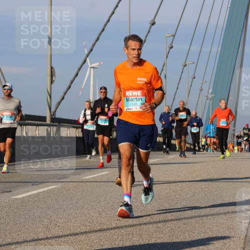 03.10.2025 - Köhlbrandbrückenlauf Strokosch-Dieckow http://msf.ph/oto/9108906 03.10.2025 09:39:49 Position 2 1315 meine-sportfotos.de