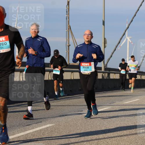 03.10.2025 - Köhlbrandbrückenlauf Strokosch-Dieckow http://msf.ph/oto/9109007 03.10.2025 09:39:59 Position 2 1194, 3650 meine-sportfotos.de