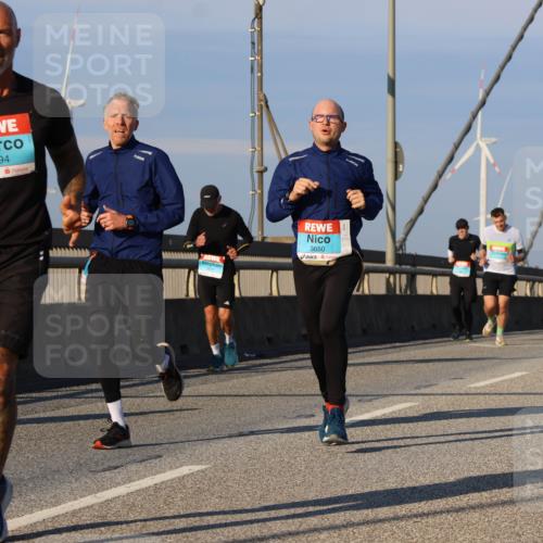 03.10.2025 - Köhlbrandbrückenlauf Strokosch-Dieckow http://msf.ph/oto/9109011 03.10.2025 09:39:59 Position 2 1194, 3650 meine-sportfotos.de
