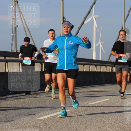 03.10.2025 - Köhlbrandbrückenlauf Strokosch-Dieckow http://msf.ph/oto/9109027 03.10.2025 09:40:02 Position 2 1226, 1043 meine-sportfotos.de