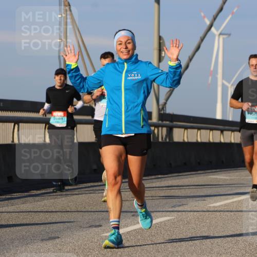 03.10.2025 - Köhlbrandbrückenlauf Strokosch-Dieckow http://msf.ph/oto/9109079 03.10.2025 09:40:02 Position 2 1146 meine-sportfotos.de