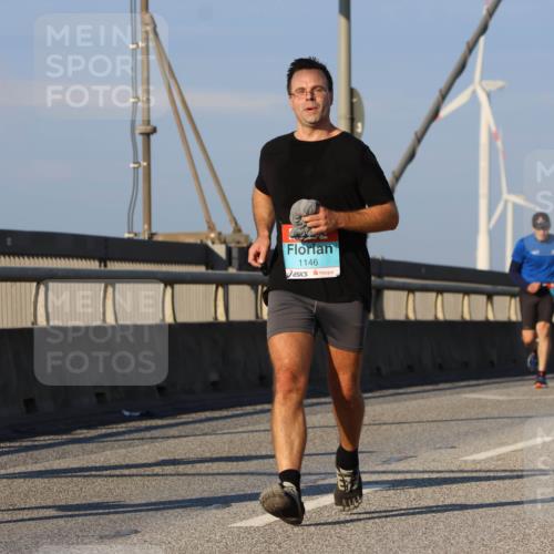 03.10.2025 - Köhlbrandbrückenlauf Strokosch-Dieckow http://msf.ph/oto/9109102 03.10.2025 09:40:05 Position 2 1226, 1146 meine-sportfotos.de