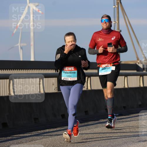 03.10.2025 - Köhlbrandbrückenlauf Strokosch-Dieckow http://msf.ph/oto/9109183 03.10.2025 09:40:18 Position 2 1284, 3118 meine-sportfotos.de