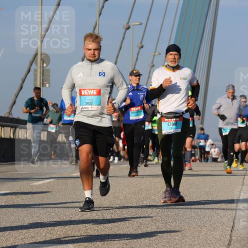 03.10.2025 - Köhlbrandbrückenlauf Strokosch-Dieckow http://msf.ph/oto/9110177 03.10.2025 09:41:52 Position 2 3802, 3344 meine-sportfotos.de