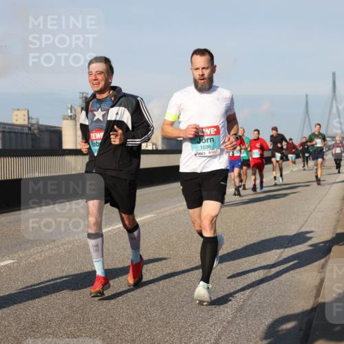 03.10.2025 - Köhlbrandbrückenlauf Lena Gebhardt http://msf.ph/oto/9110246 03.10.2025 09:41:34 Position 2 1036 meine-sportfotos.de