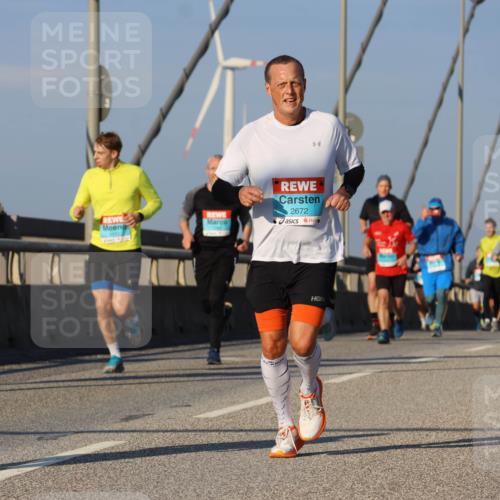 03.10.2025 - Köhlbrandbrückenlauf Strokosch-Dieckow http://msf.ph/oto/9110694 03.10.2025 09:42:45 Position 2 2672 meine-sportfotos.de