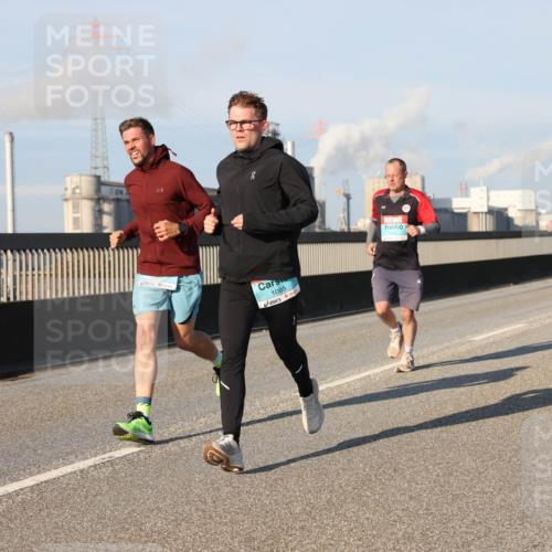 03.10.2025 - Köhlbrandbrückenlauf Lena Gebhardt http://msf.ph/oto/9110949 03.10.2025 09:41:44 Position 2 1095, 1490 meine-sportfotos.de