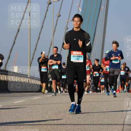 03.10.2025 - Köhlbrandbrückenlauf Strokosch-Dieckow http://msf.ph/oto/9111623 03.10.2025 09:44:25 Position 2 1089 meine-sportfotos.de