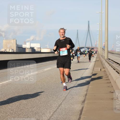 03.10.2025 - Köhlbrandbrückenlauf Lena Gebhardt http://msf.ph/oto/9111852 03.10.2025 09:42:08 Position 2 3544 meine-sportfotos.de