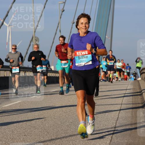 03.10.2025 - Köhlbrandbrückenlauf Strokosch-Dieckow http://msf.ph/oto/9111952 03.10.2025 09:45:03 Position 2 2983, 2677 meine-sportfotos.de