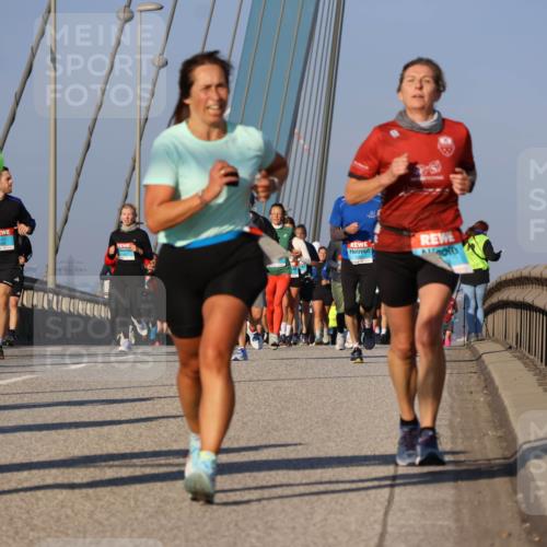 03.10.2025 - Köhlbrandbrückenlauf Strokosch-Dieckow http://msf.ph/oto/9112118 03.10.2025 09:45:19 Position 2 2776 meine-sportfotos.de