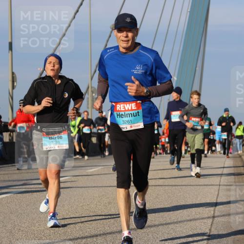 03.10.2025 - Köhlbrandbrückenlauf Strokosch-Dieckow http://msf.ph/oto/9112218 03.10.2025 09:45:31 Position 2 3493, 3261 meine-sportfotos.de