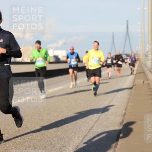 03.10.2025 - Köhlbrandbrückenlauf Lena Gebhardt http://msf.ph/oto/9112542 03.10.2025 09:42:28 Position 2  meine-sportfotos.de