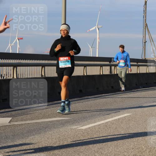 03.10.2025 - Köhlbrandbrückenlauf Strokosch-Dieckow http://msf.ph/oto/9112660 03.10.2025 09:46:08 Position 2 1338 meine-sportfotos.de