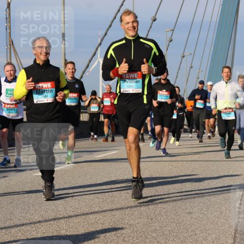 03.10.2025 - Köhlbrandbrückenlauf Strokosch-Dieckow http://msf.ph/oto/9113078 03.10.2025 09:47:02 Position 2 1558, 1464, 1522, 1201, 1367 meine-sportfotos.de