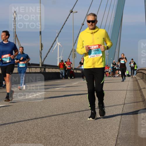 03.10.2025 - Köhlbrandbrückenlauf Strokosch-Dieckow http://msf.ph/oto/9113310 03.10.2025 09:47:24 Position 2 1701 meine-sportfotos.de