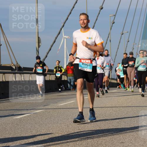 03.10.2025 - Köhlbrandbrückenlauf Strokosch-Dieckow http://msf.ph/oto/9113615 03.10.2025 09:47:58 Position 2 08, 3345 meine-sportfotos.de