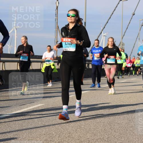 03.10.2025 - Köhlbrandbrückenlauf Strokosch-Dieckow http://msf.ph/oto/9113901 03.10.2025 09:48:33 Position 2 1439, 1829, 3445 meine-sportfotos.de