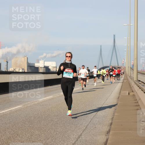 03.10.2025 - Köhlbrandbrückenlauf Lena Gebhardt http://msf.ph/oto/9115800 03.10.2025 09:43:50 Position 2 3174 meine-sportfotos.de