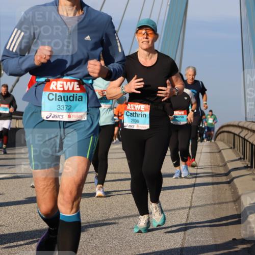 03.10.2025 - Köhlbrandbrückenlauf Strokosch-Dieckow http://msf.ph/oto/9116812 03.10.2025 09:49:56 Position 2 3372, 2006 meine-sportfotos.de